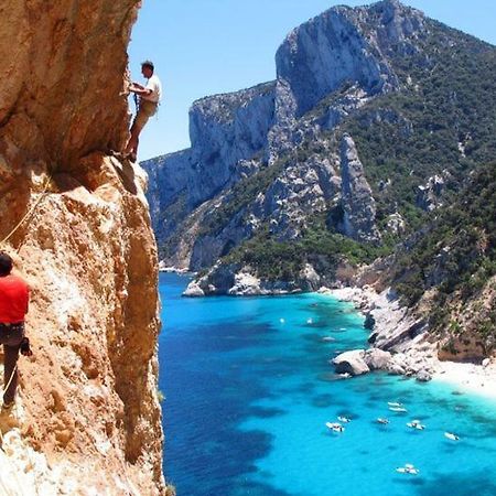 Holiday Home Golfo Di Orosei Cala Gonone Ngoại thất bức ảnh